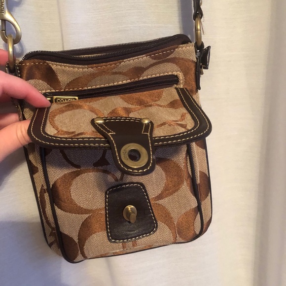 High-End Coach Purse - Picture 8 of 8